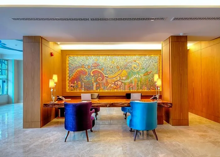 One One Hotel 3*