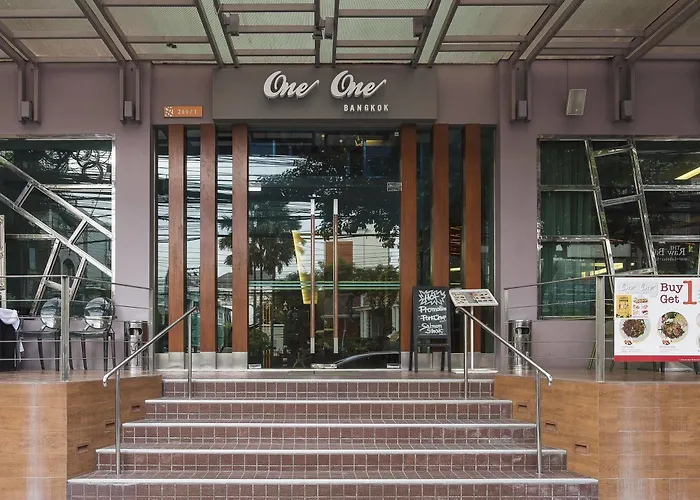 One One Hotel 3*